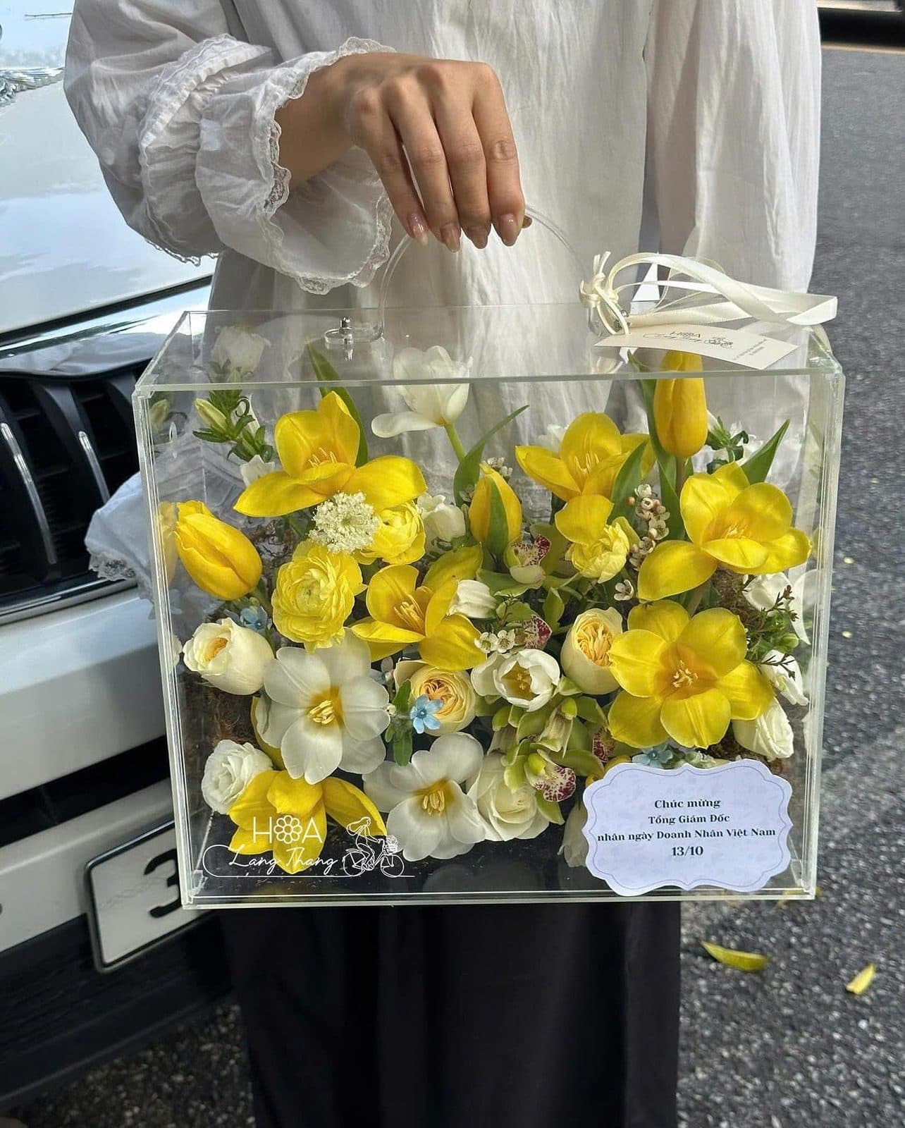 Full vali tulip vàng - Ảnh 1
