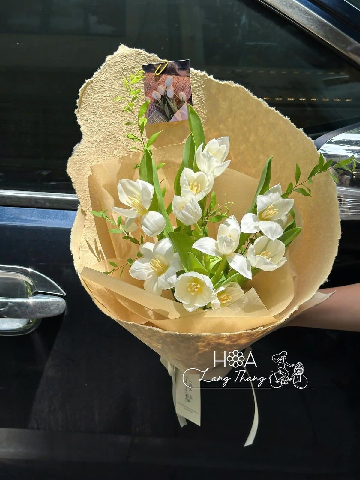 Tulip trắng giấy xé - Ảnh 1