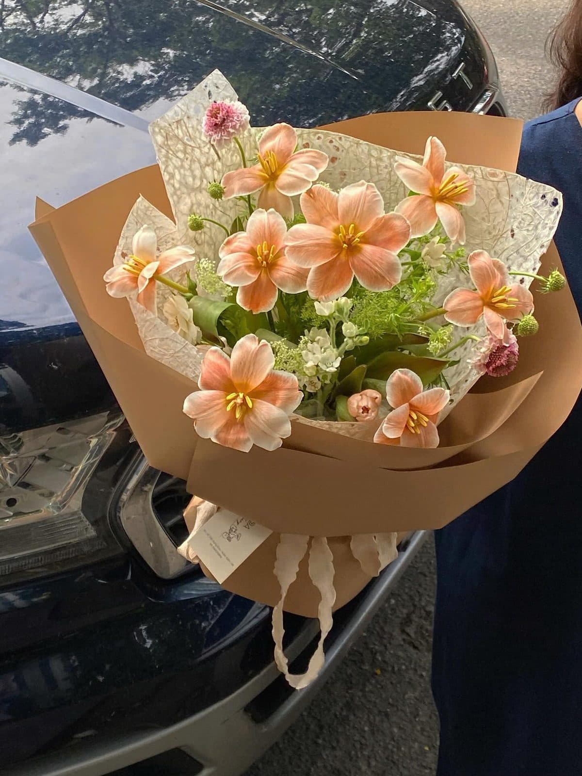 Tulip nhuộm nâu đất - Ảnh 1