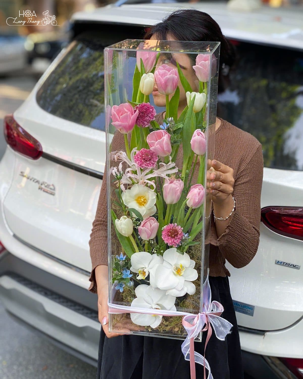 Chữ nhật tulip mix hạnh phúc - Ảnh 1