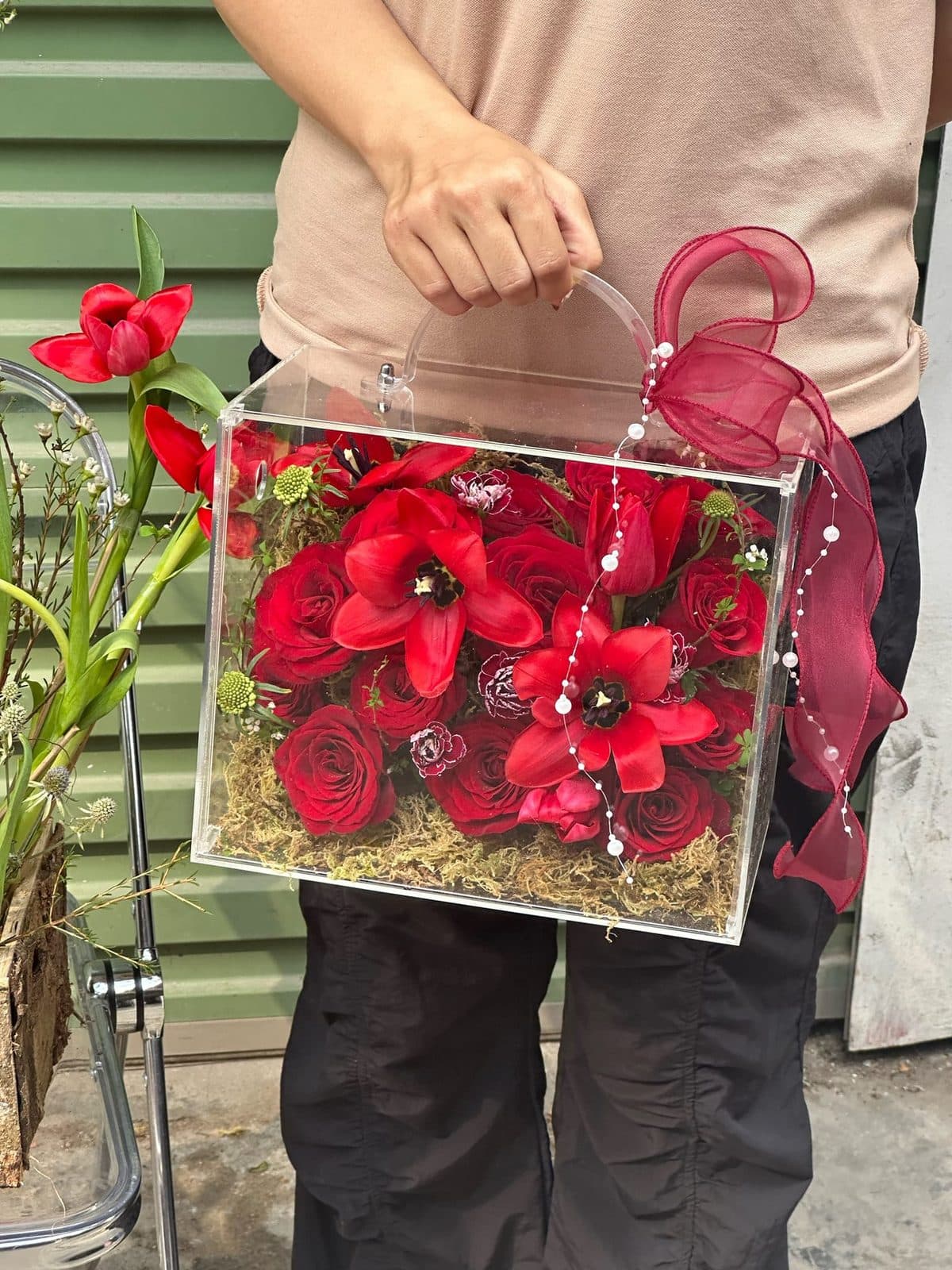 Rednaomi mix tulip - Ảnh 1