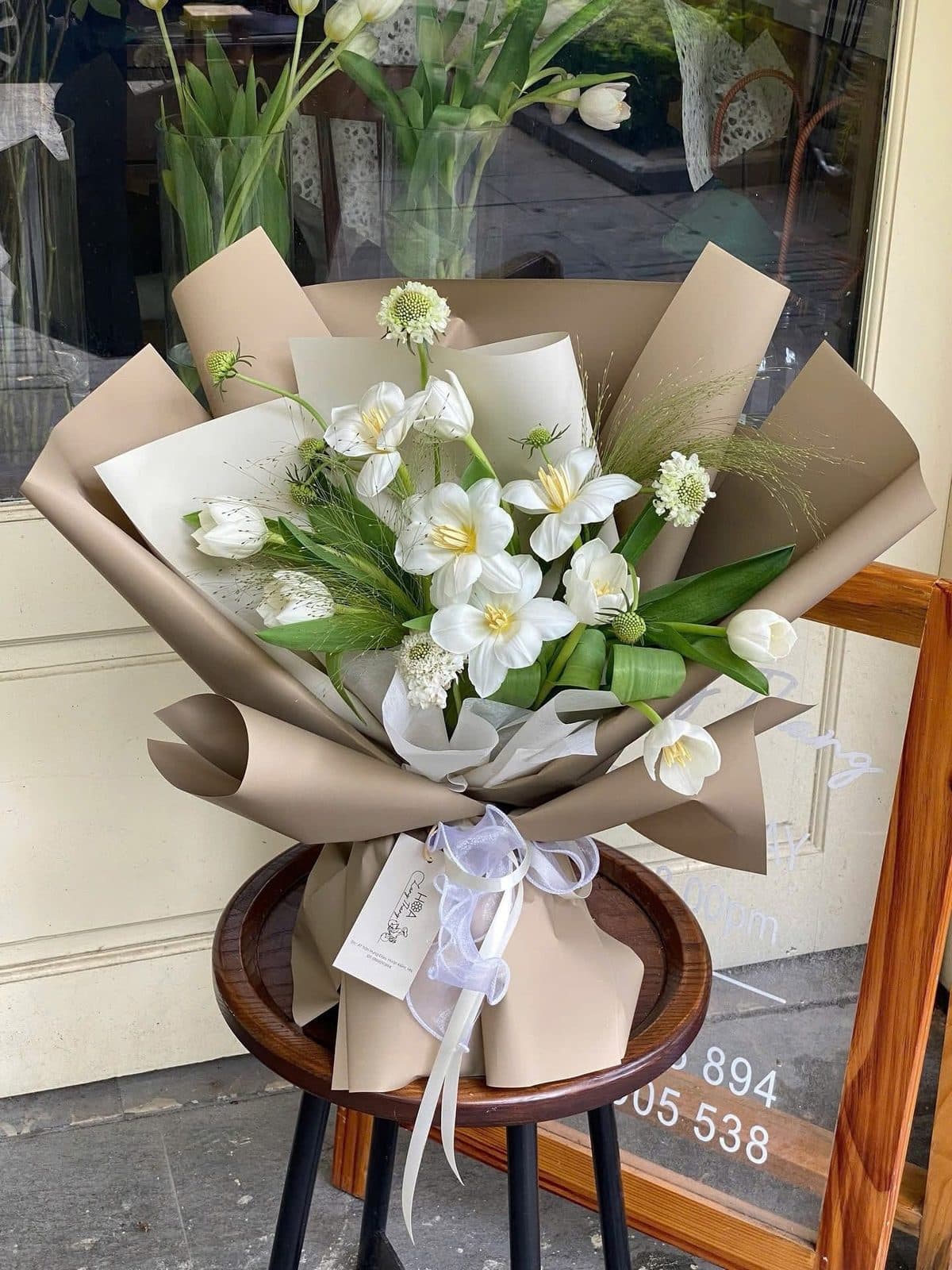 Tulip hồng trắng giấy be nâu 20 bông - Thumbnail 3