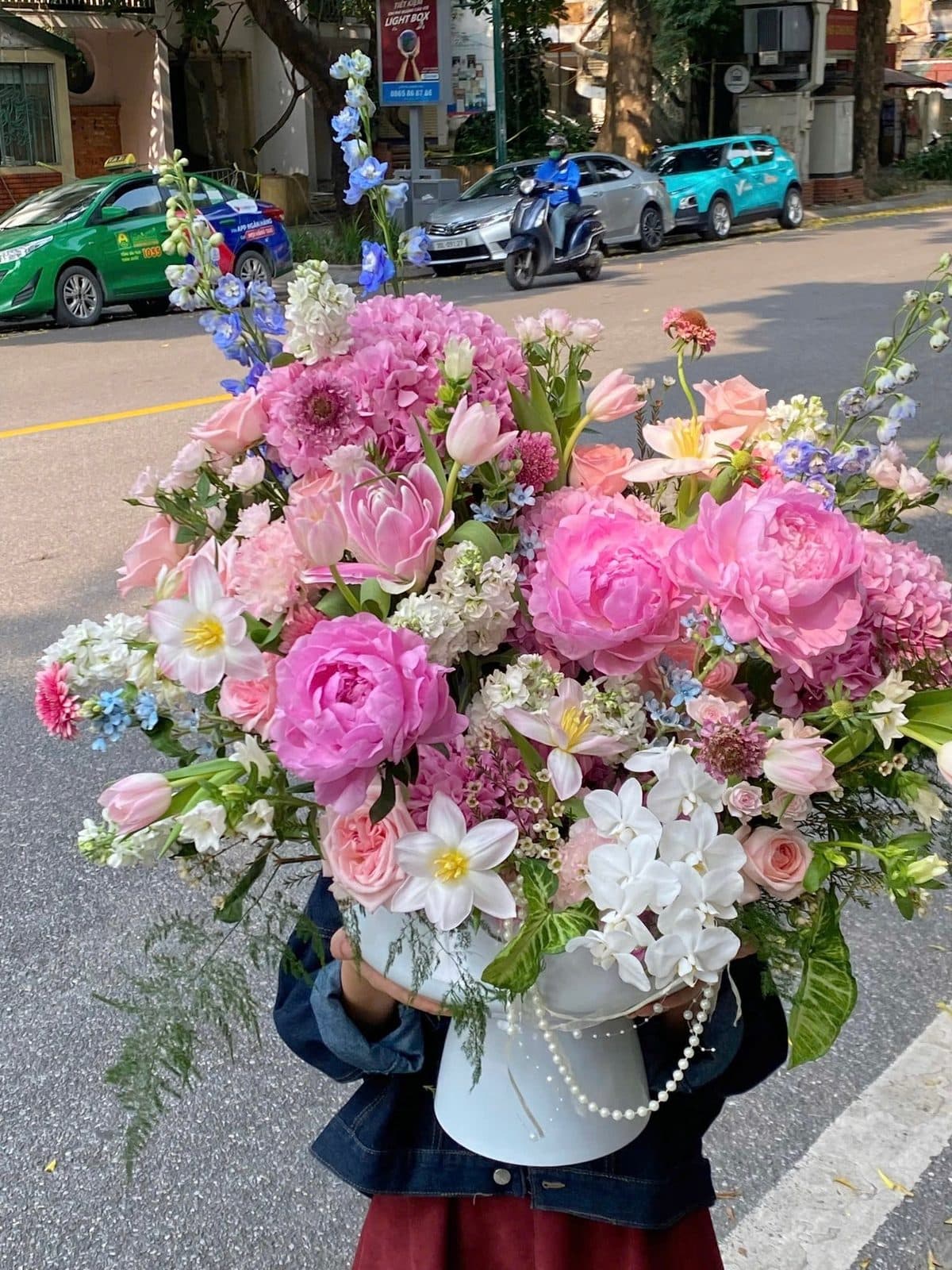 Bình hoa mix peony - Ảnh 1