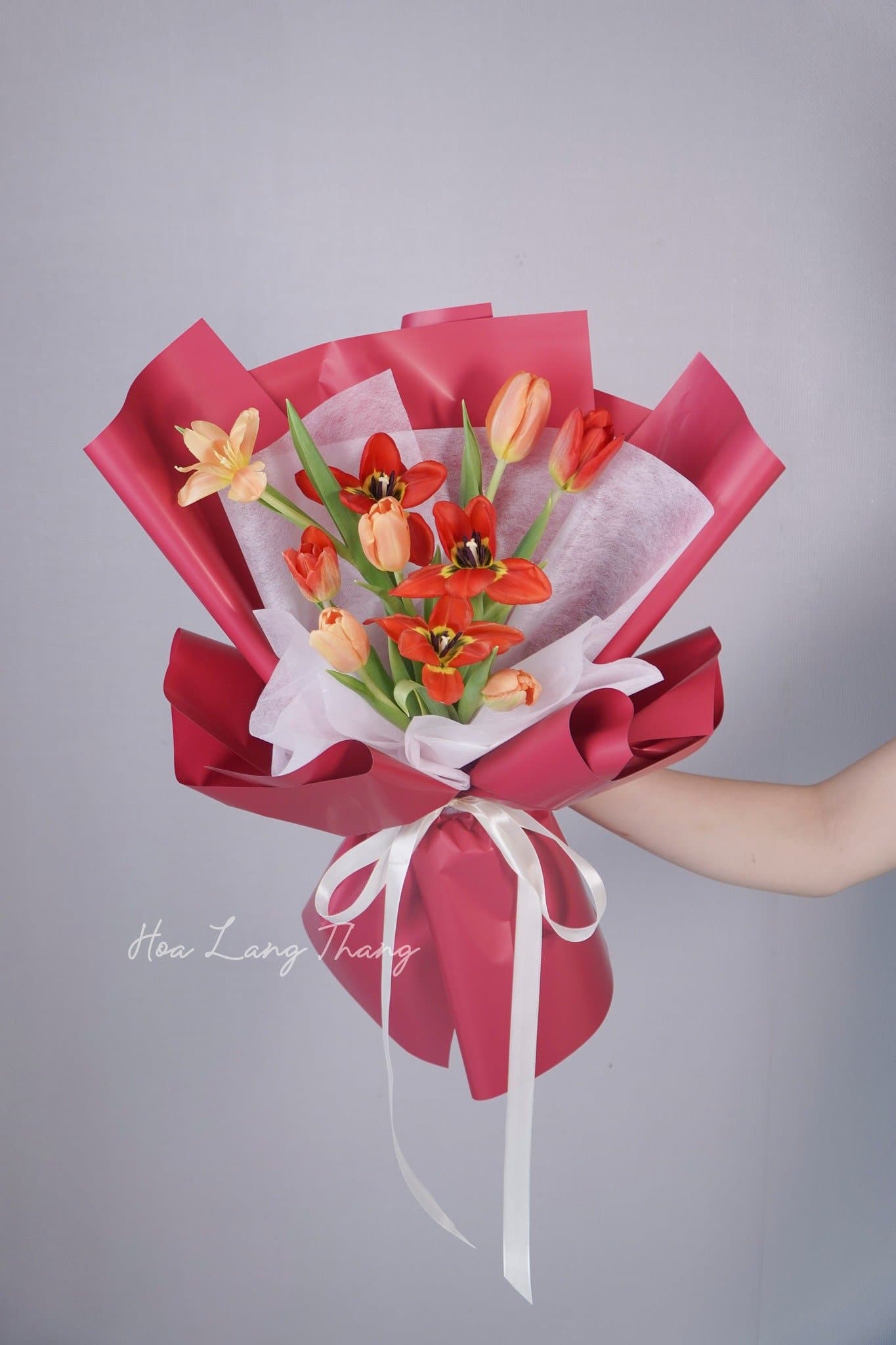 Hoa tulip giao nhanh Hà Nội - Đặt ngay tại Hoa Lang Thang