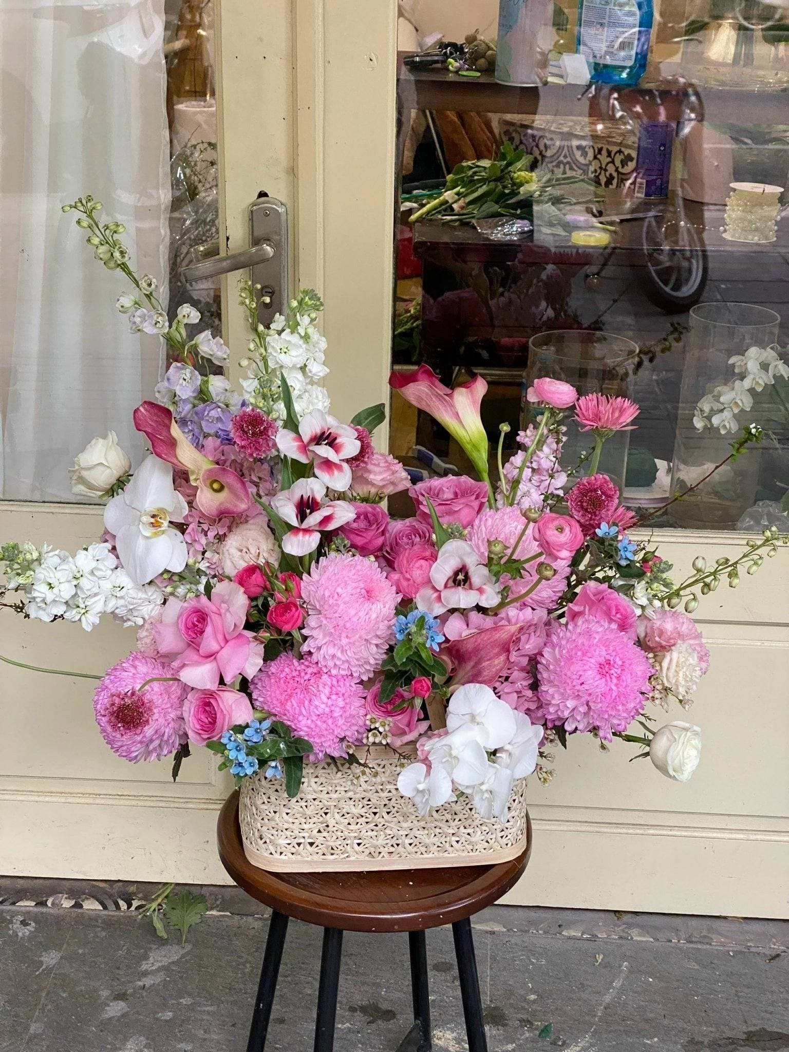 Hoa Ranunculus Nhật Bản Mùa Đông Nhập Khẩu — Vẻ Đẹp Mong Manh Đến Từ Xứ Phù Tang