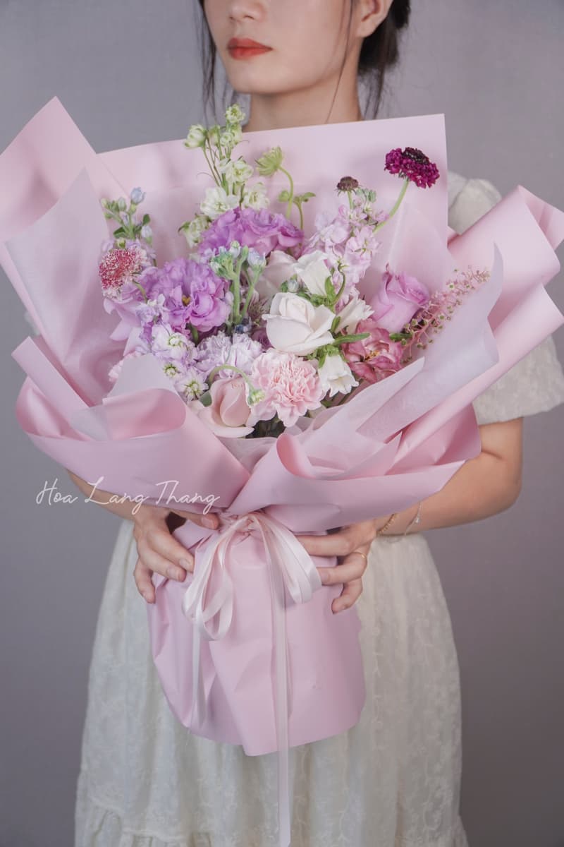 Bó Hoa Cẩm Tú Cầu Tặng Vợ Mới Sinh — Gửi Yêu Thương Từ Hà Nội