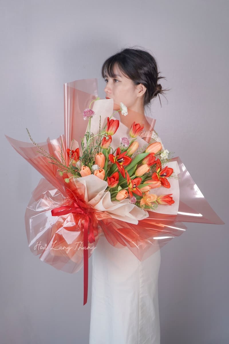 Hoa Hồng 365 Bông Tặng 1 Năm Yêu — Lời Tỏ Tình Trọn Vẹn Bằng Hoa