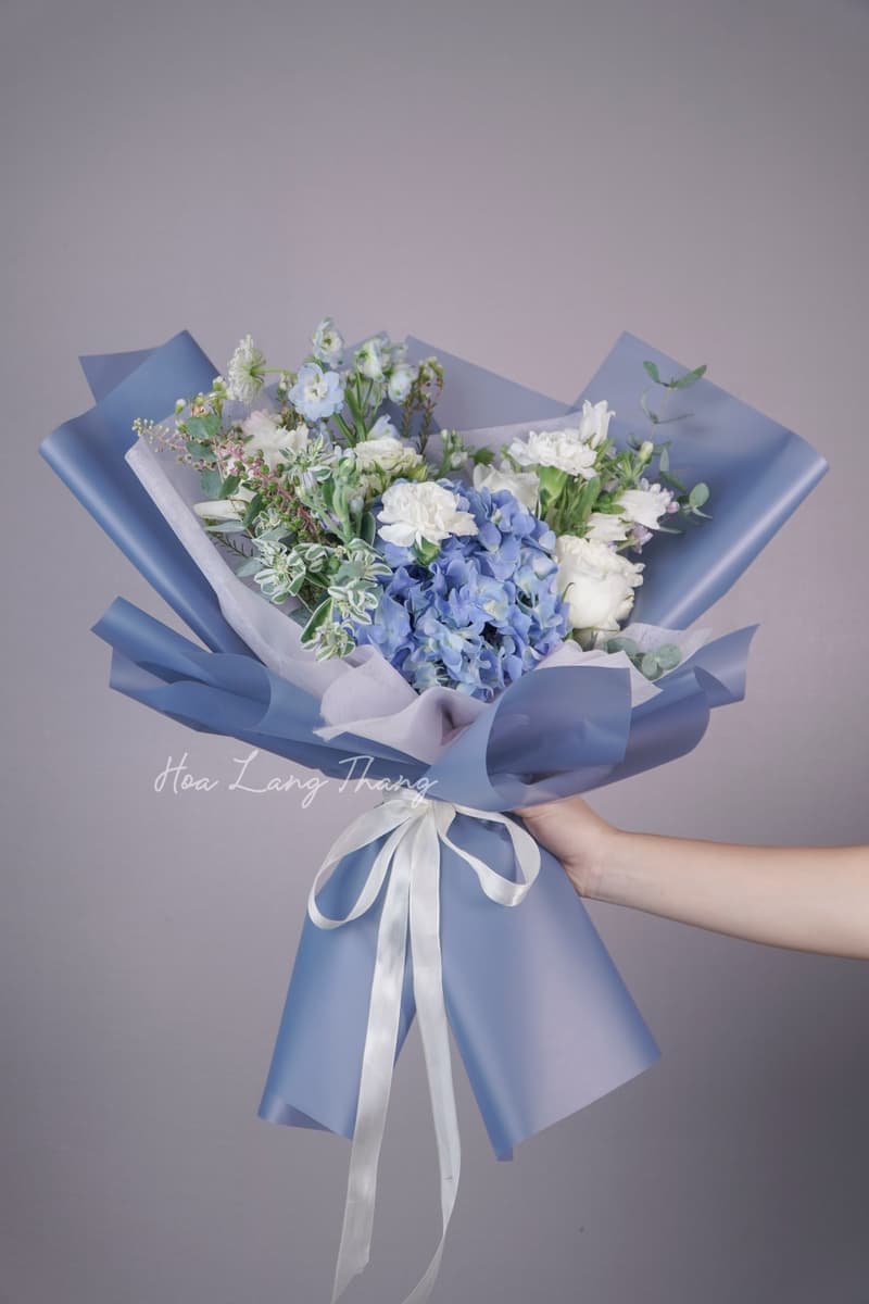 Hoa Tặng 20 Tháng 10 Cho Vợ Ý Nghĩa – Gợi Ý Từ Hoa Lang Thang