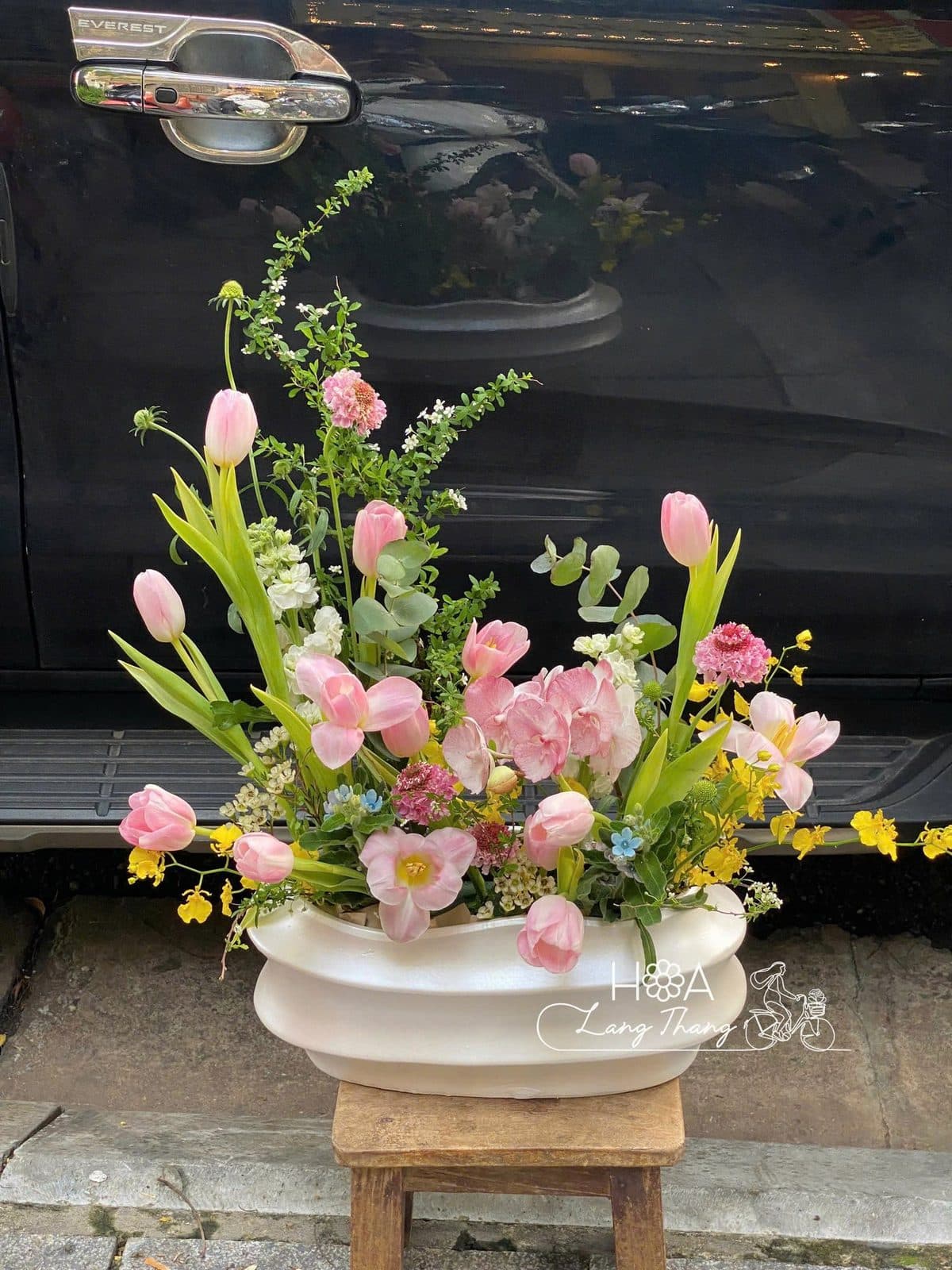 Binh tulip mix lan nhi - Ảnh 1